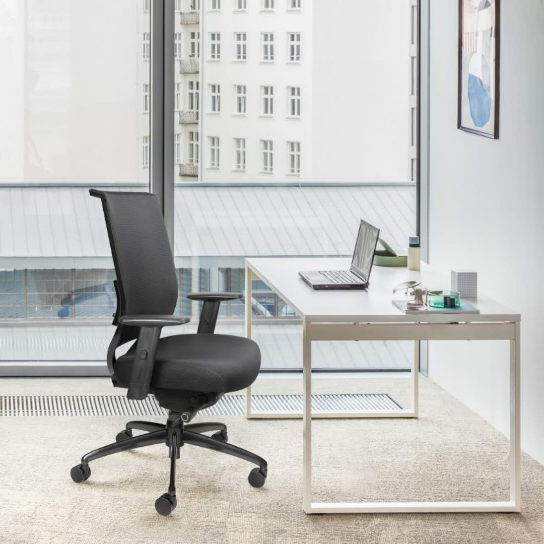 Nifty Mesh Back Office Chair